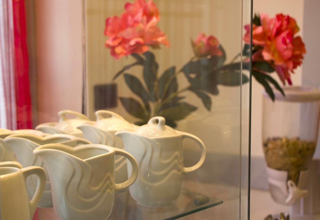 Domus Hotel Alessandria Buitenkant foto