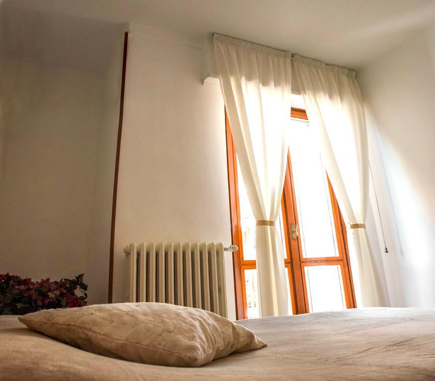 Domus Hotel Alessandria Buitenkant foto