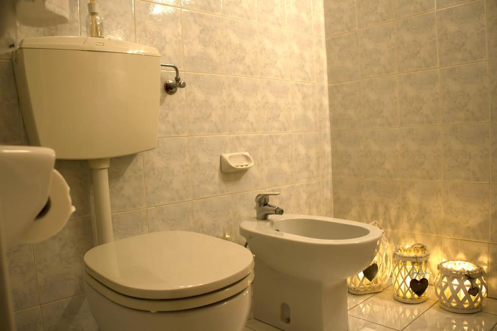 Domus Hotel Alessandria Buitenkant foto